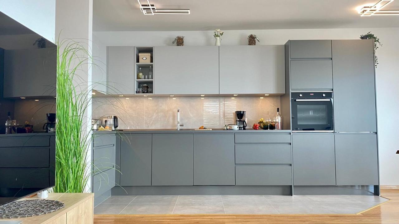Makazura Sunset Apartman Makarska Kültér fotó